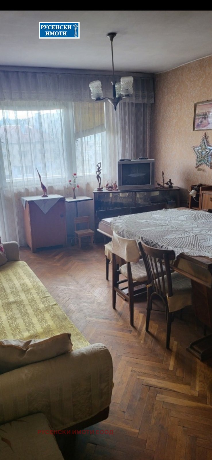 Продава  3-стаен град Русе , Широк център , 92 кв.м | 83003896