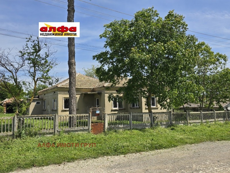 Продава КЪЩА, с. Дропла, област Добрич, снимка 1 - Къщи - 45753224