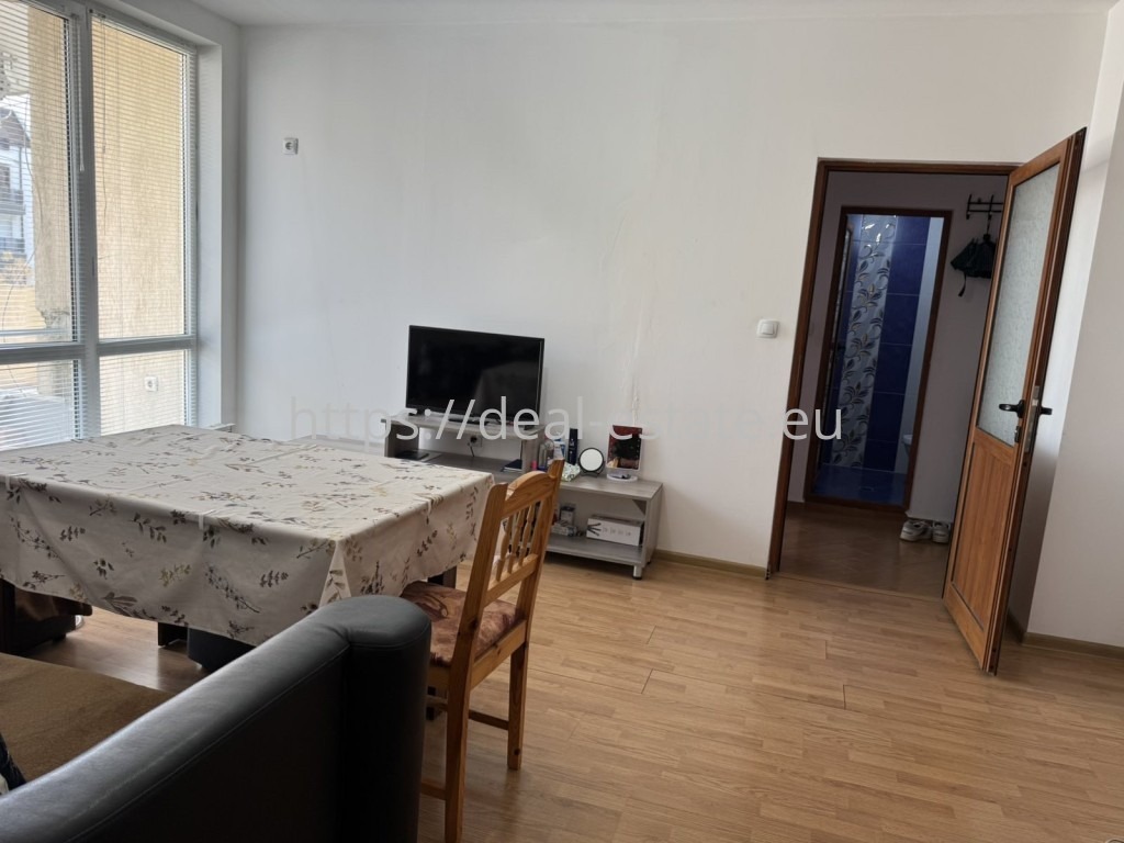 Продава 3-СТАЕН, гр. Благоевград, Освобождение, снимка 2 - Апартаменти - 53958369