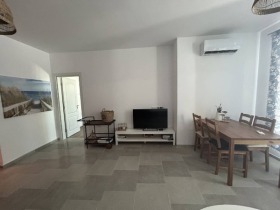 1 sovrum Tjernomorec, region Burgas 10