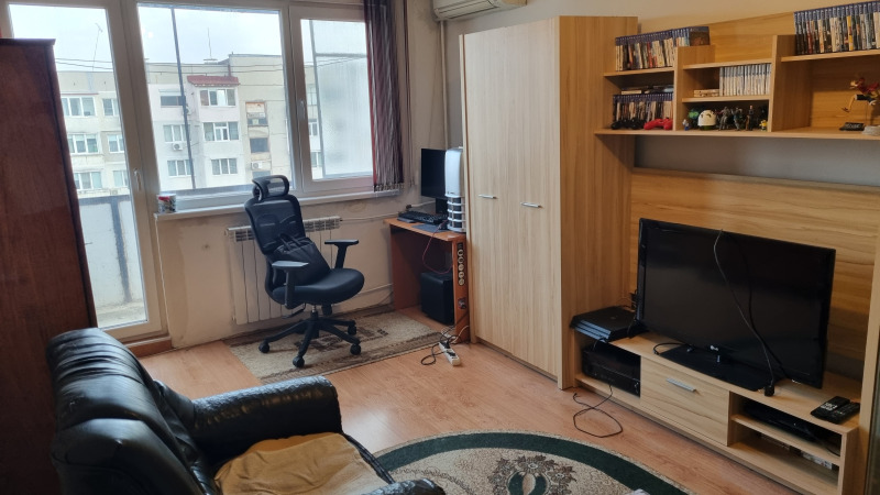 De vânzare  Studio Sofia , Liulin 9 , 42 mp | 68755927 - imagine [3]