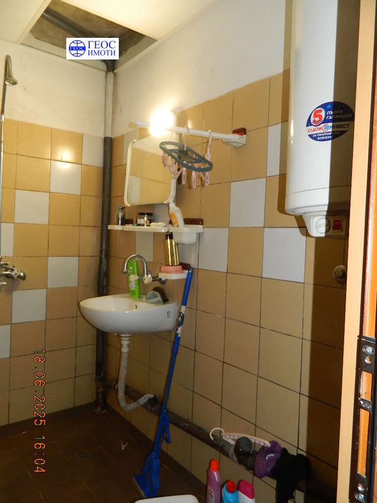Продава  2-стаен град Смолян , Нов център , 43 кв.м | 99534531 - изображение [8]