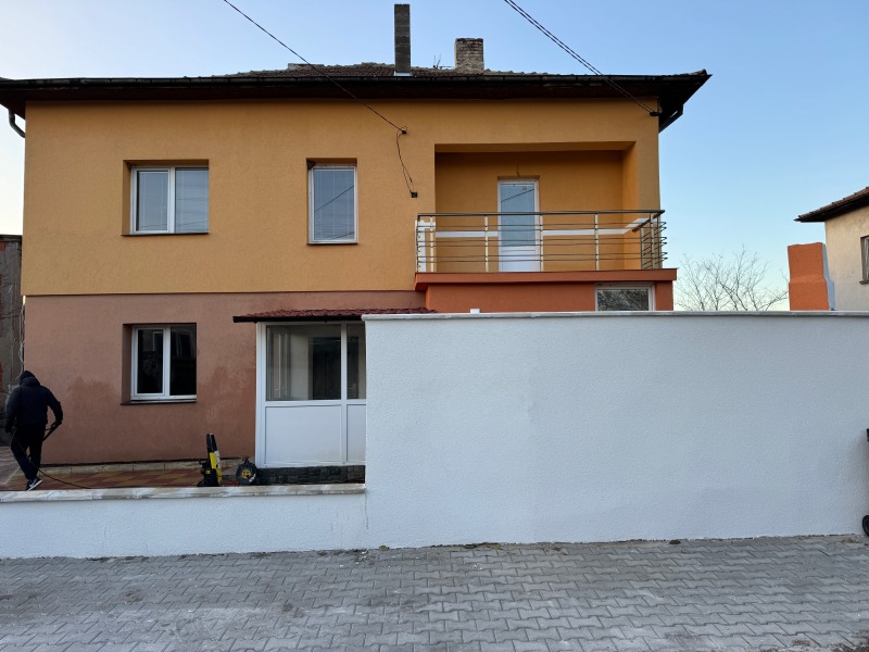 Продава КЪЩА, гр. Перник, Бела вода, снимка 1 - Къщи - 47997201