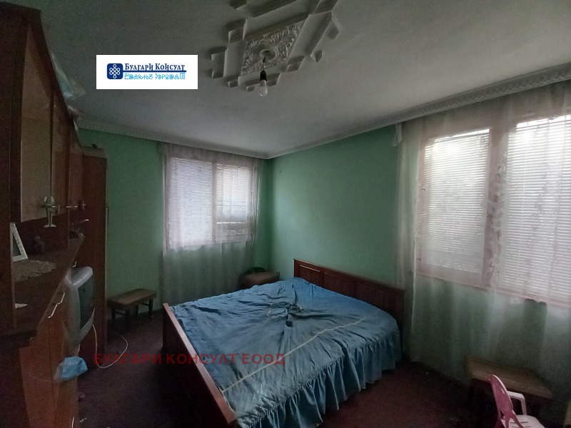 Продава КЪЩА, с. Слокощица, област Кюстендил, снимка 5 - Къщи - 52443480