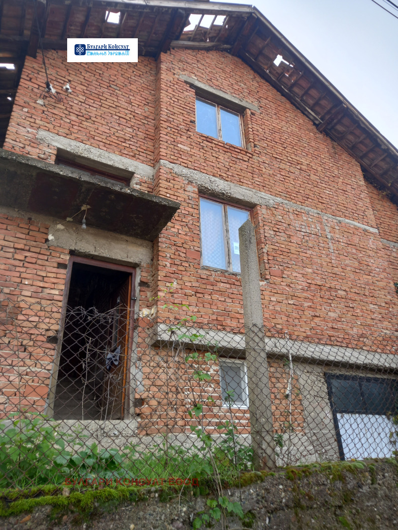 Продава КЪЩА, с. Слокощица, област Кюстендил, снимка 3 - Къщи - 52443480