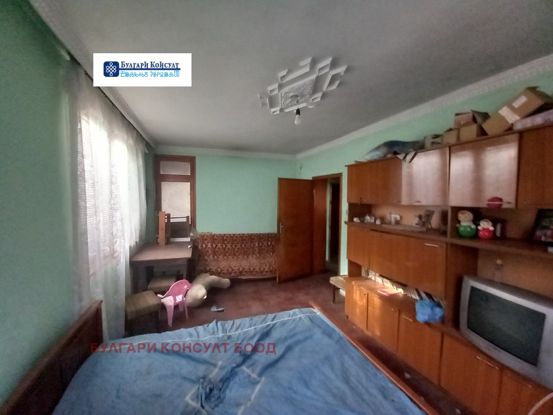 Продава КЪЩА, с. Слокощица, област Кюстендил, снимка 7 - Къщи - 52443480