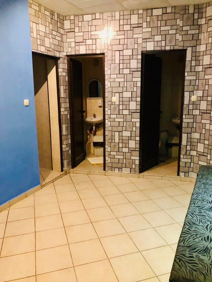 Продава МАГАЗИН, гр. Враца, Младост, снимка 4 - Магазини - 52208975