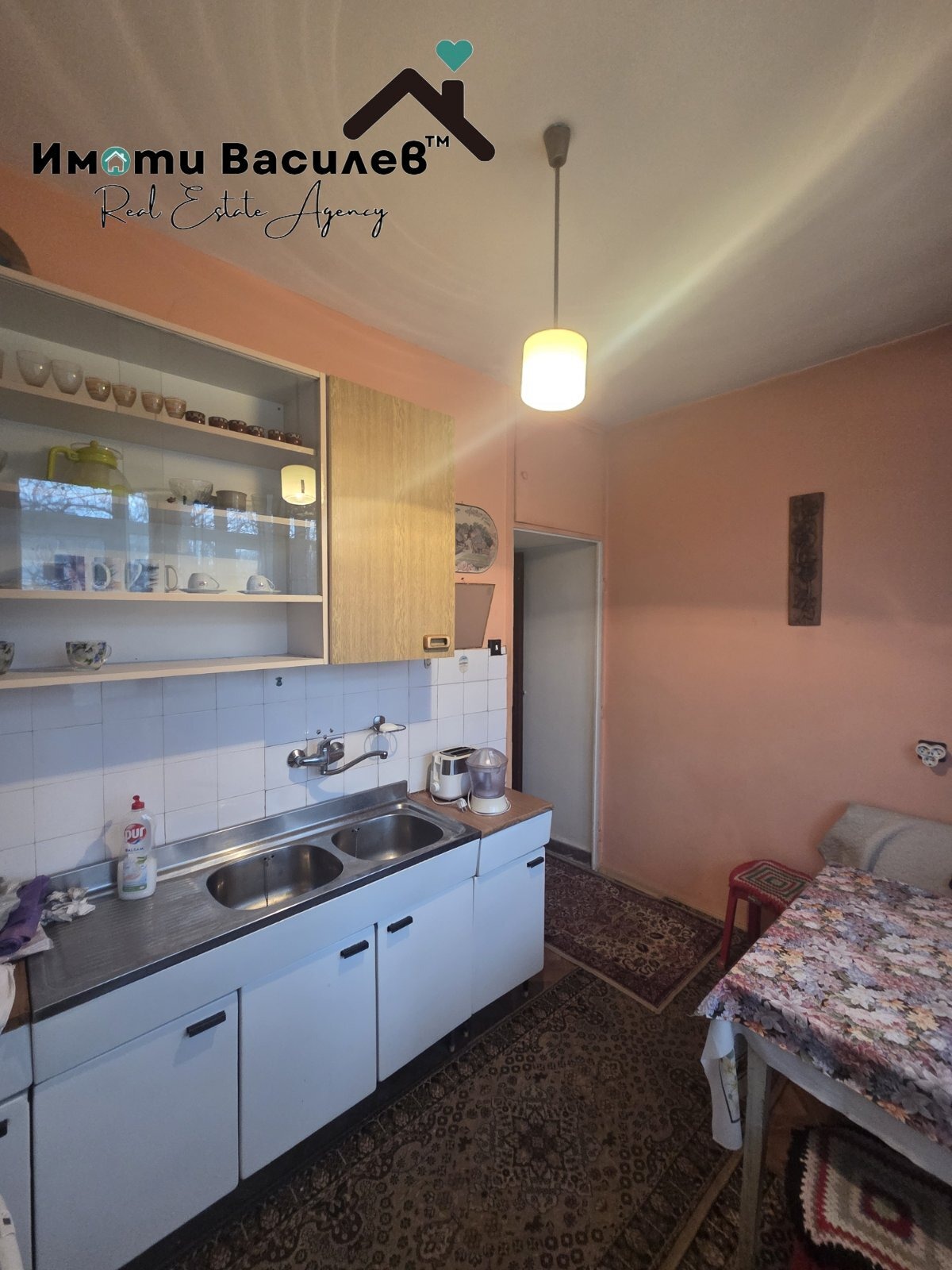 Продава 3-СТАЕН, гр. София, Красно село, снимка 2 - Апартаменти - 53614648