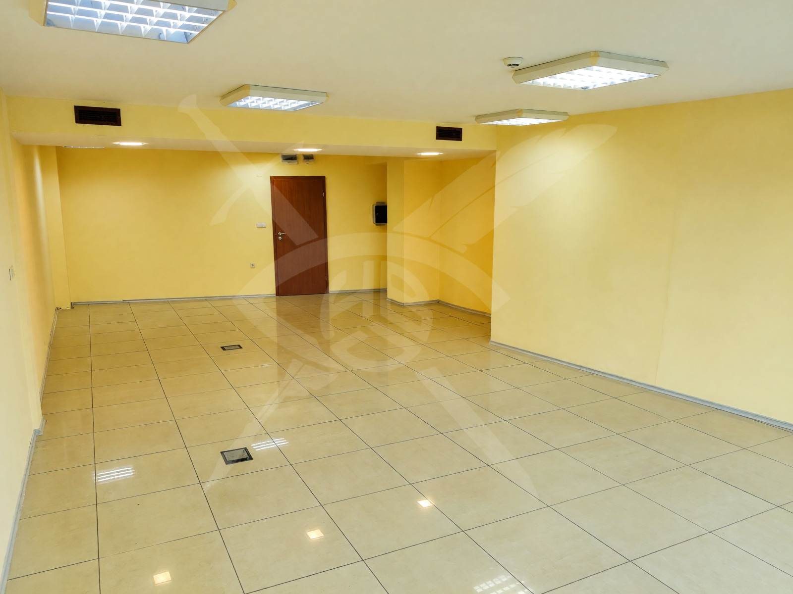 Продава ОФИС, гр. Бургас, Изгрев, снимка 3 - Офиси - 55518754