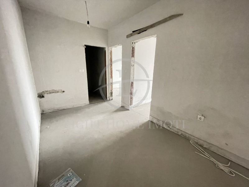 For Sale  2 bedroom Plovdiv , Kamenitsa 2 , 115 sq.m | 92912781 - image [8]