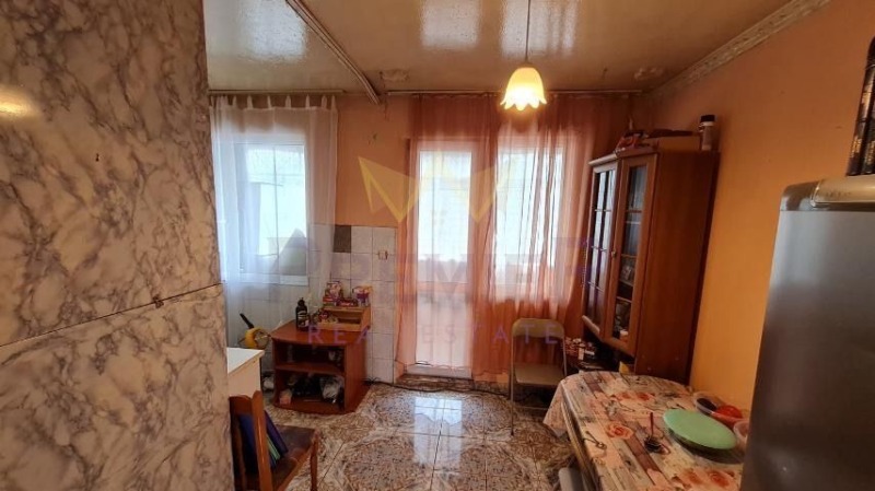 Продава  4-стаен град Варна , Владислав Варненчик 1 , 100 кв.м | 15451657 - изображение [8]