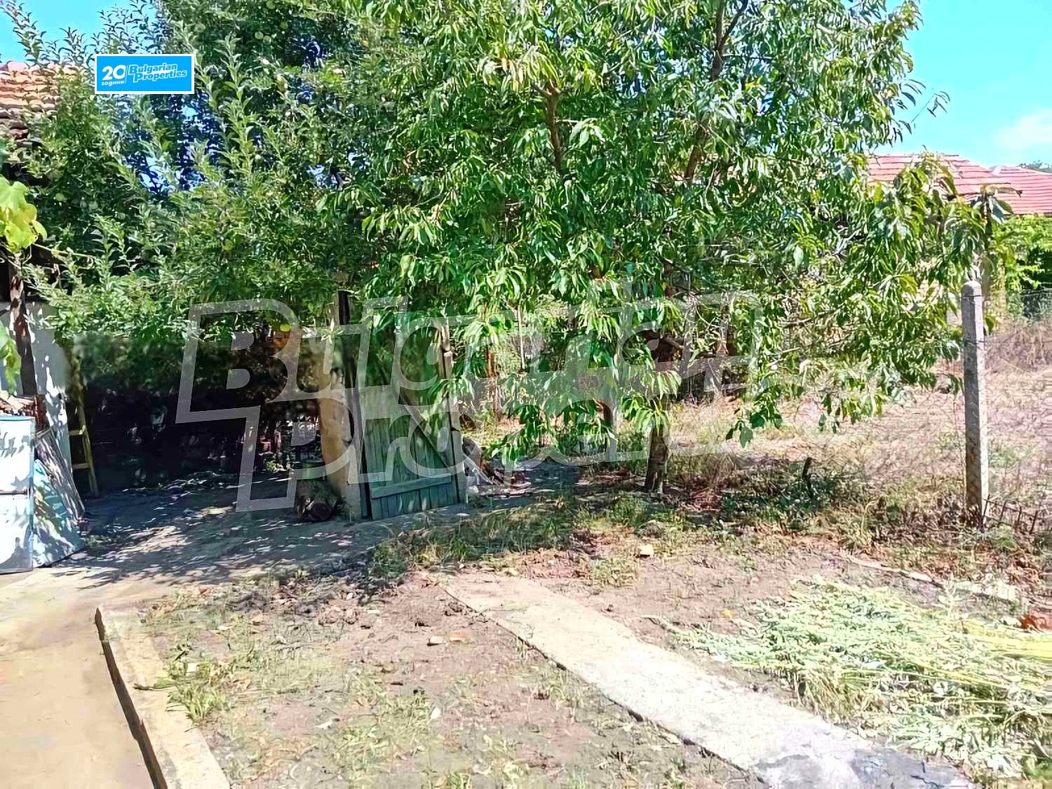 Продава ЕТАЖ ОТ КЪЩА, с. Яхиново, област Кюстендил, снимка 15 - Етаж от къща - 45670131