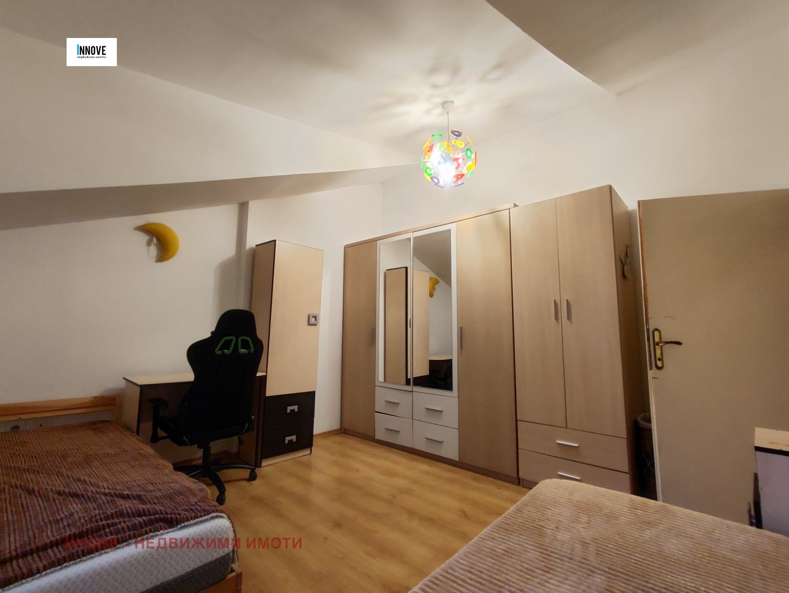 Продава КЪЩА, гр. София, Център, снимка 2 - Къщи - 54023876