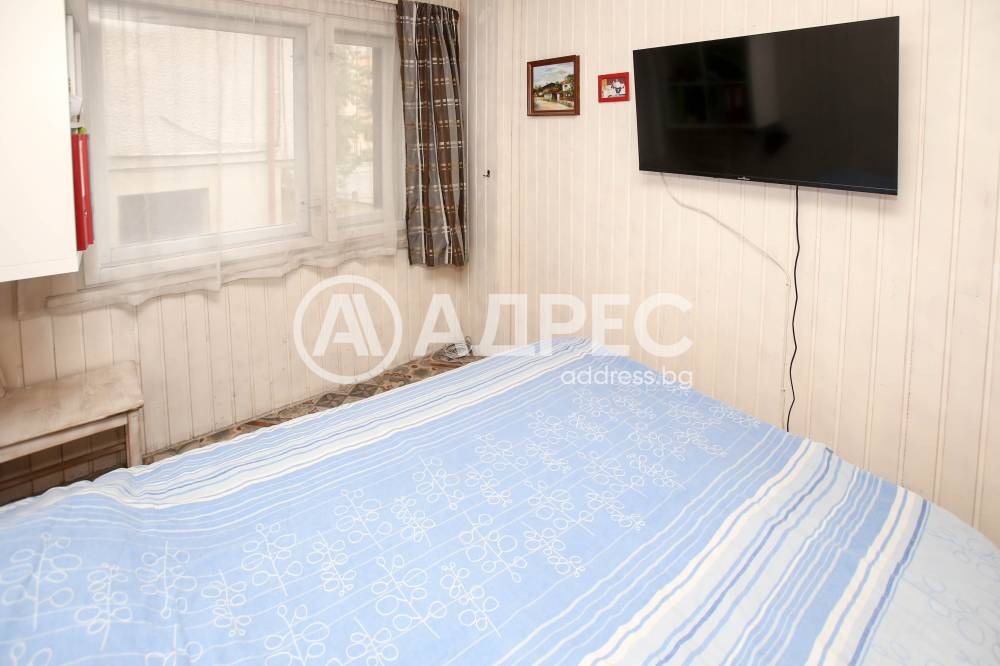 Продава КЪЩА, гр. София, Орландовци, снимка 4 - Къщи - 54924546
