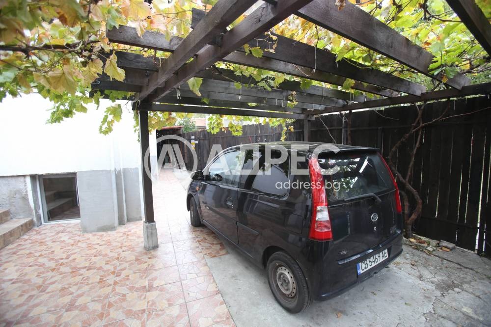 Продава КЪЩА, гр. София, Орландовци, снимка 7 - Къщи - 54924546