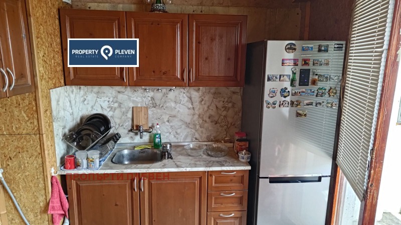 Продава 2-СТАЕН в област Плевен, гр. Долна Митрополия - 55 кв.м / 70 000 € » 136 908.10 лв., ПРОПЪРТИ ПЛЕВЕН
