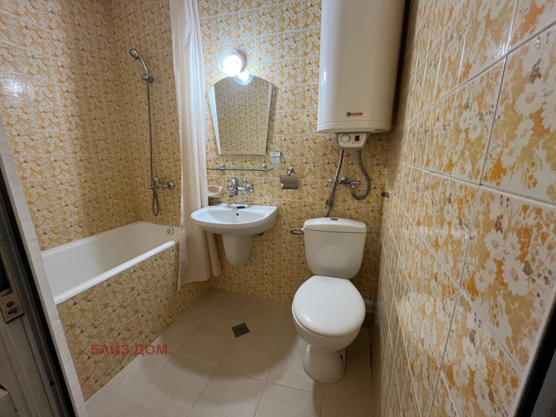 Продава  2-стаен град Варна , Център , 50 кв.м | 98468914 - изображение [8]