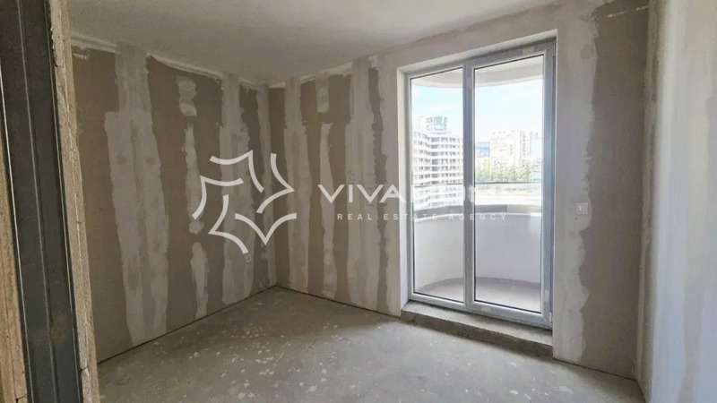 Продава 2-СТАЕН, гр. Варна, Трошево, снимка 2 - Апартаменти - 52719636