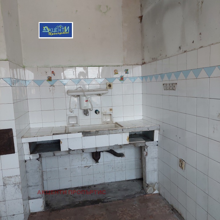 Te koop  2 slaapkamers Veliko Tarnovo , Tsentar , 122 m² | 46848401 - afbeelding [6]