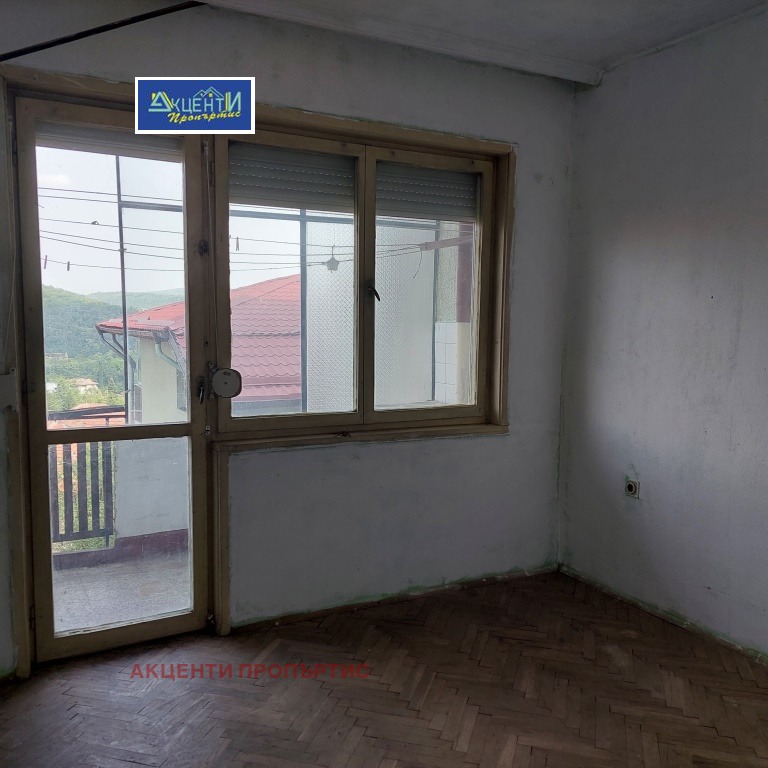 Te koop  2 slaapkamers Veliko Tarnovo , Tsentar , 122 m² | 46848401 - afbeelding [4]