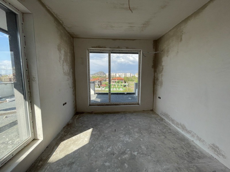 Till salu  2 sovrum Plovdiv , Ostromila , 256 kvm | 55685852 - bild [4]