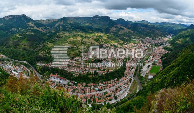 En venta  2 dormitorios región Lovech , Teteven , 111 metros cuadrados | 96874482 - imagen [2]