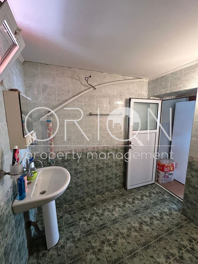 Продава КЪЩА, с. Виноградец, област Пазарджик, снимка 13 - Къщи - 54643530