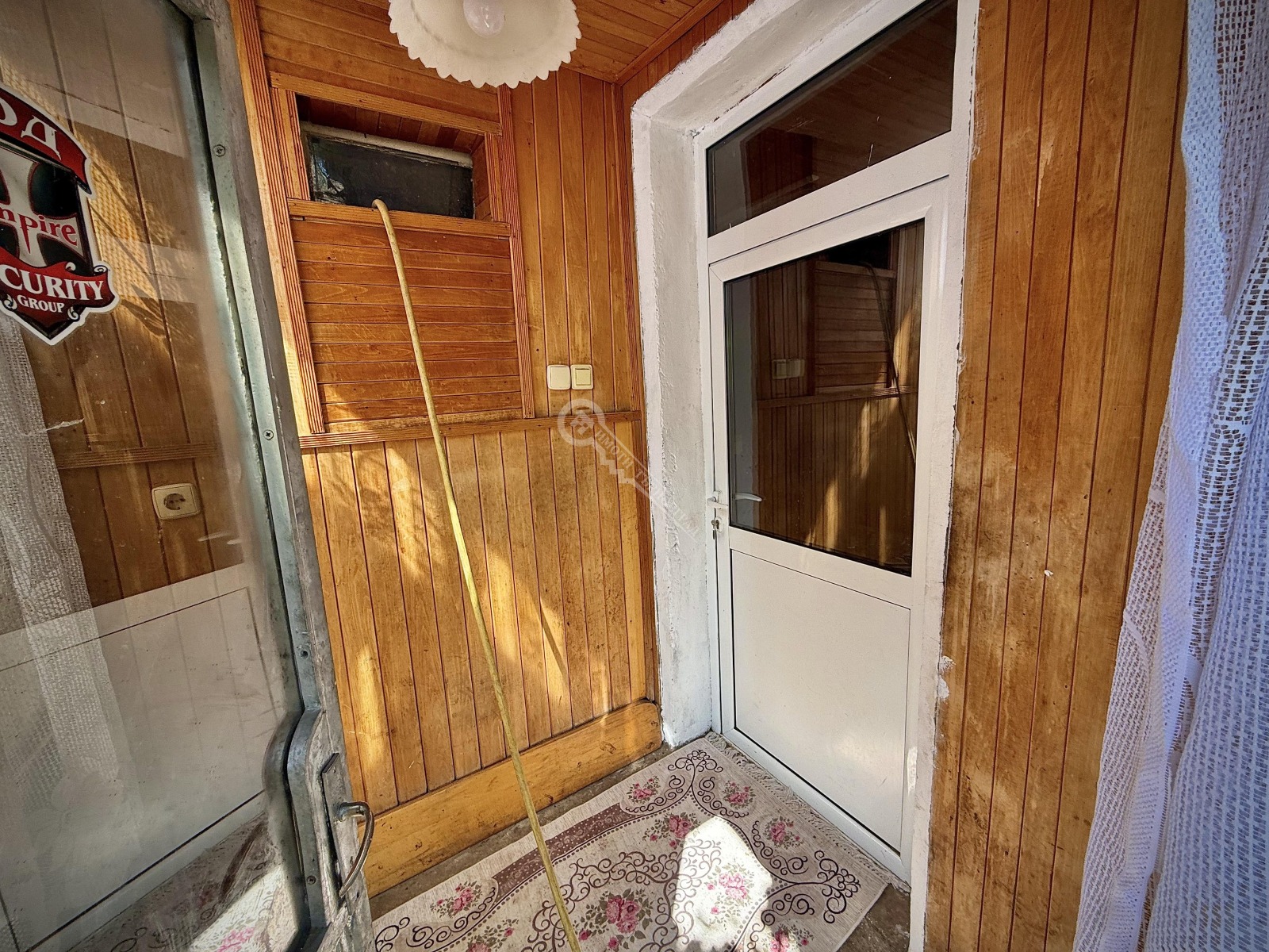Продава КЪЩА, с. Куцина, област Велико Търново, снимка 3 - Къщи - 55920483