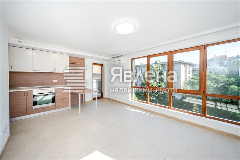 Продава 2-СТАЕН, гр. София, Гео Милев