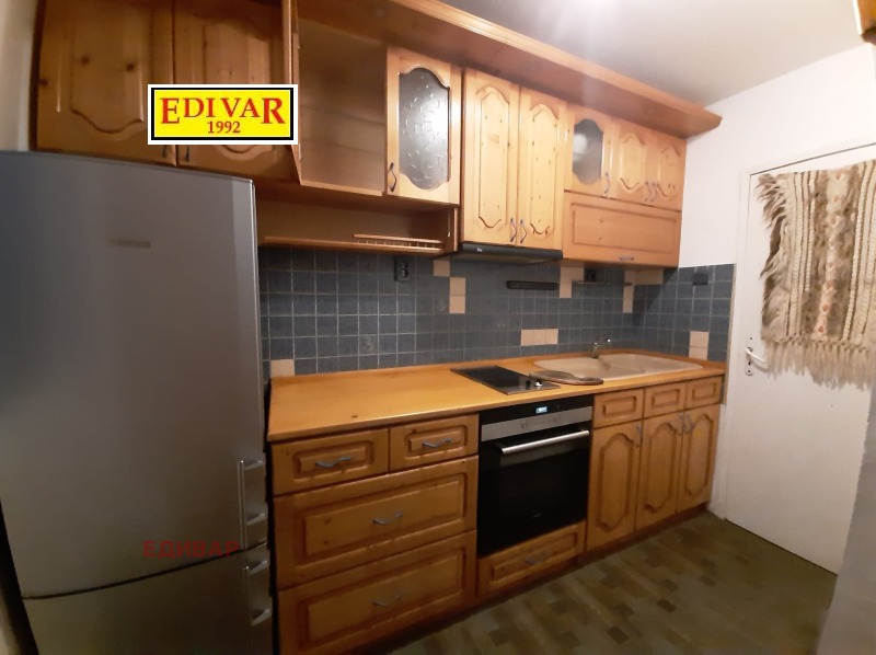 Till salu  Hus region Varna , Dolni tjiflik , 312 kvm | 23444994 - bild [4]