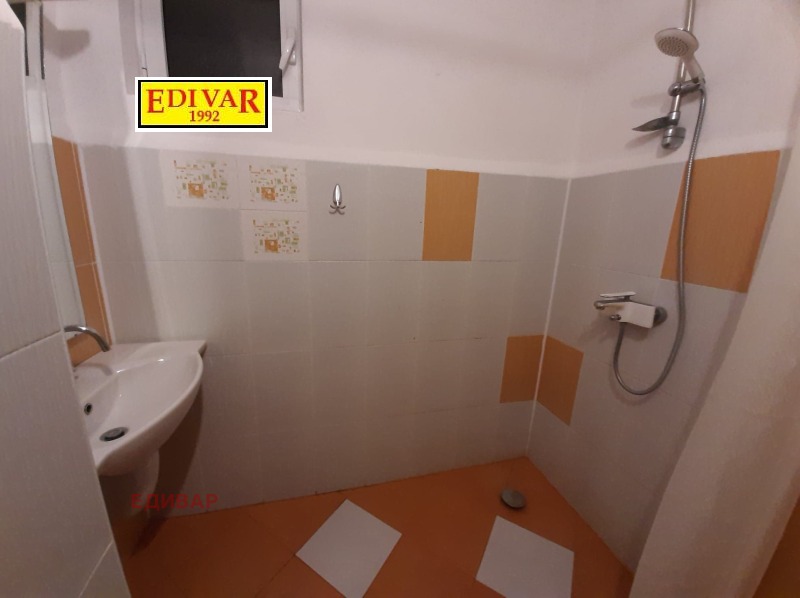 Till salu  Hus region Varna , Dolni tjiflik , 312 kvm | 23444994 - bild [8]
