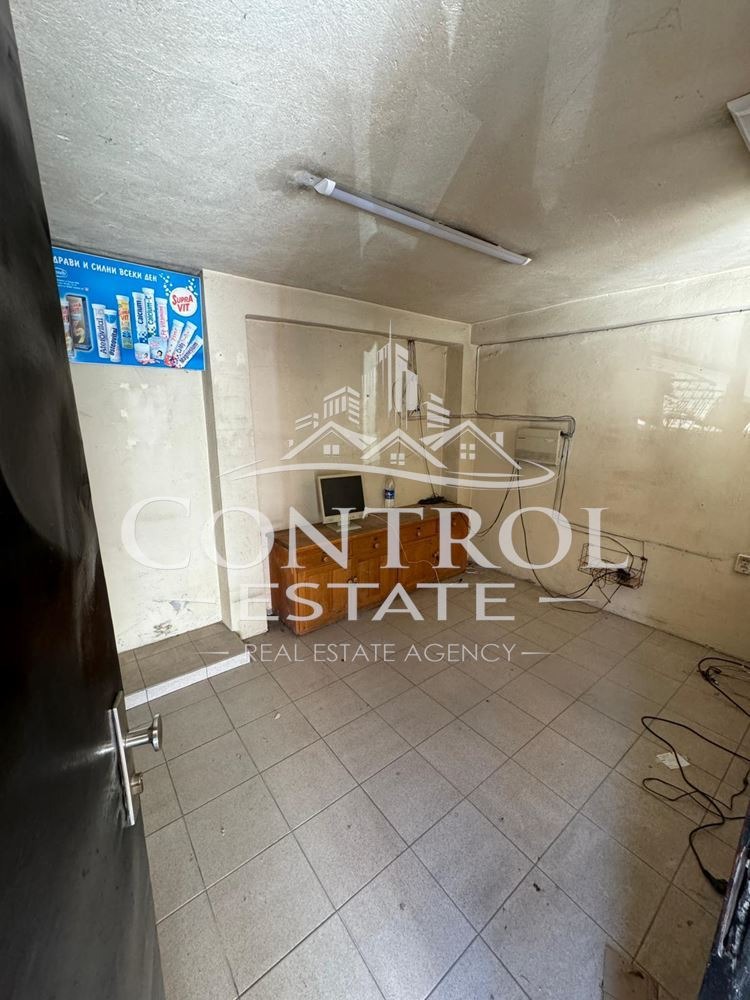 Продава СКЛАД, гр. Велико Търново, Център, снимка 8 - Складове - 54205732