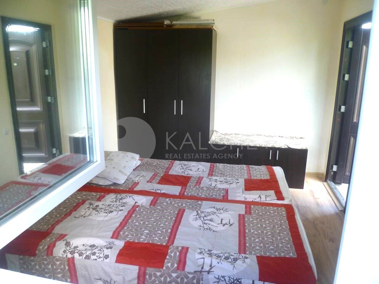 Продава КЪЩА, с. Господиново, област Варна, снимка 11 - Къщи - 54404503