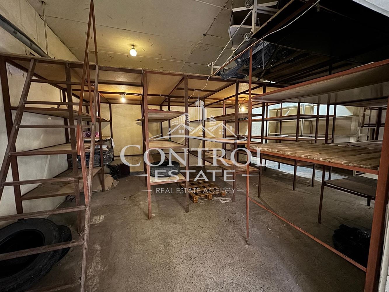 Продава СКЛАД, гр. Велико Търново, Център, снимка 5 - Складове - 54205732