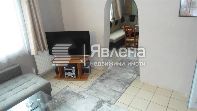 Продава 2-СТАЕН, гр. Перник, Изток, снимка 5 - Aпартаменти - 47637988