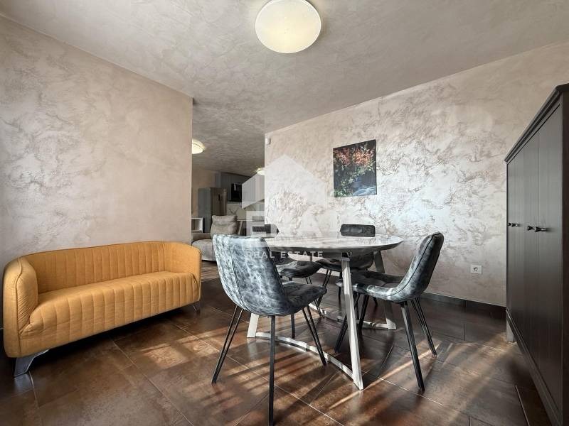 Продава 4-СТАЕН, гр. София, Борово, снимка 2 - Апартаменти - 52825995