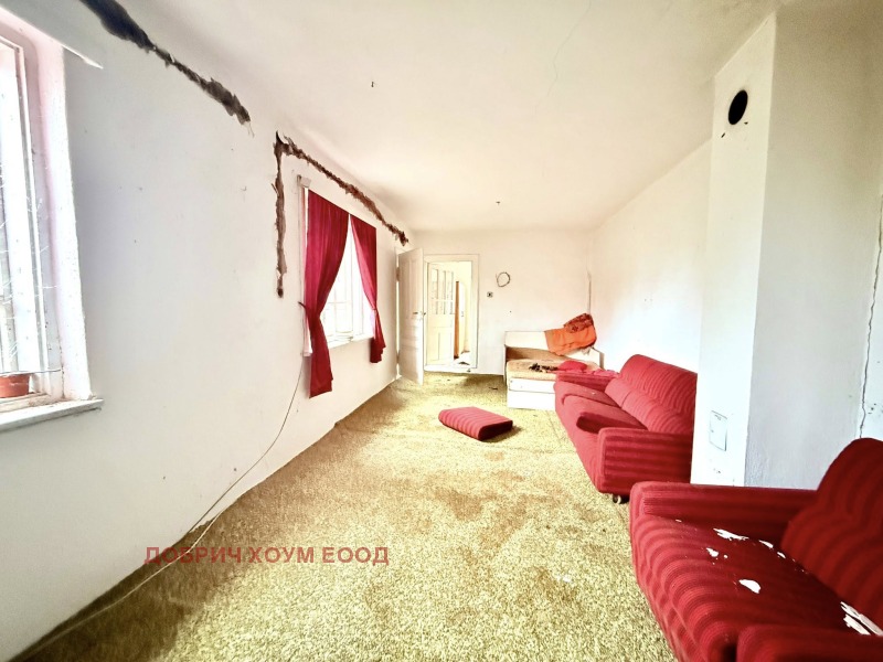 Продава КЪЩА, с. Методиево, област Добрич, снимка 5 - Къщи - 52599070