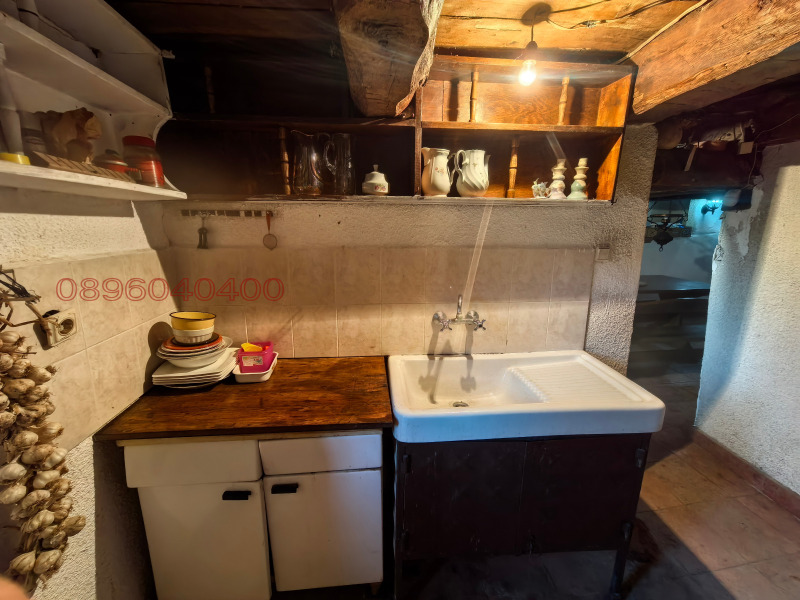 Продава КЪЩА, с. Липница, област София област, снимка 9 - Къщи - 52845572