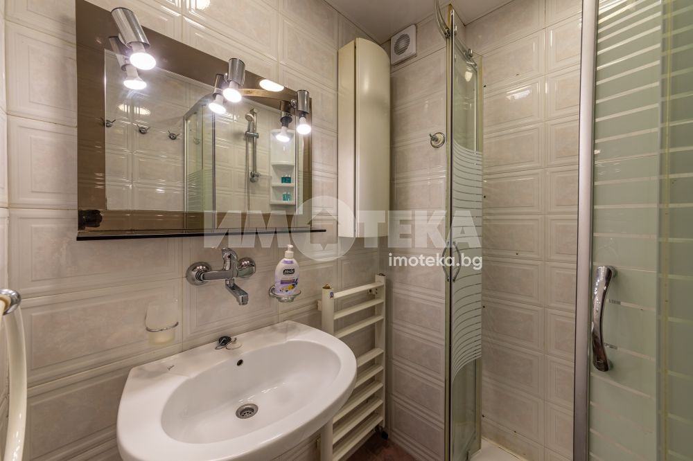 Продава 3-СТАЕН, гр. Варна, Окръжна болница-Генерали, снимка 14 - Апартаменти - 53172991