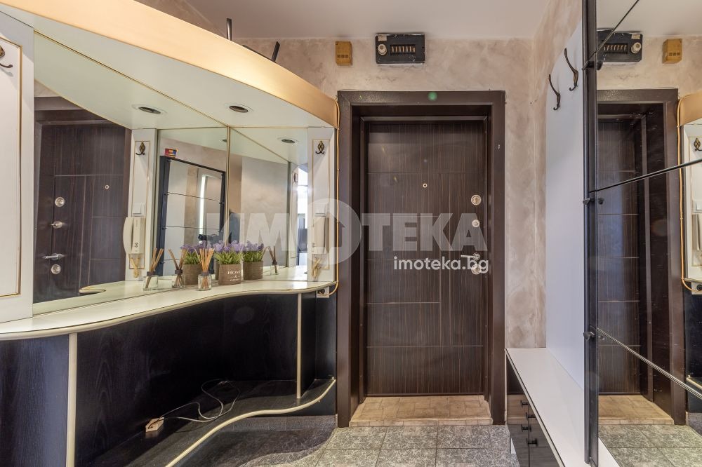 Продава 3-СТАЕН, гр. Варна, Окръжна болница-Генерали, снимка 9 - Апартаменти - 53172991