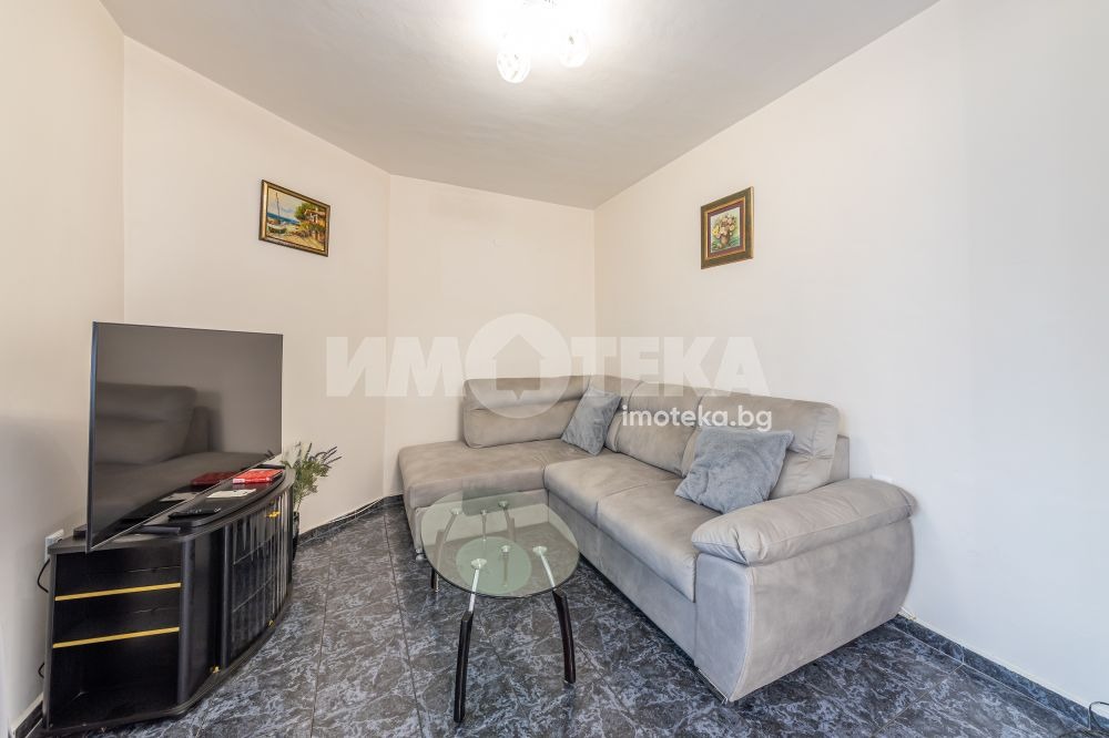 Продава 3-СТАЕН, гр. Варна, Окръжна болница-Генерали, снимка 4 - Апартаменти - 53172991