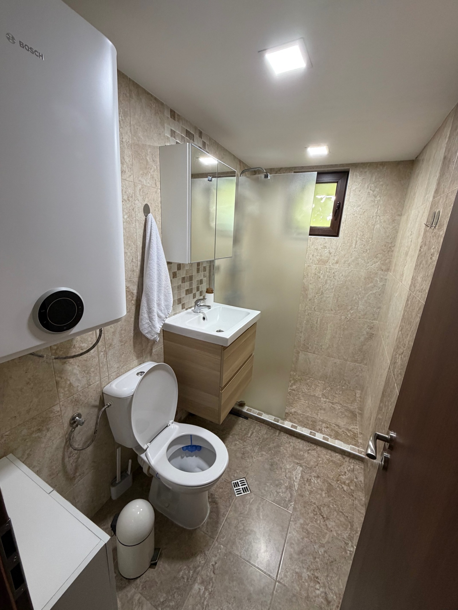 Продава ЕТАЖ ОТ КЪЩА, гр. София, гр. Банкя, снимка 6 - Етаж от къща - 55675057
