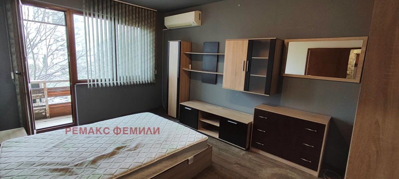 Продава 2-СТАЕН в град Варна, Младост 2 - 40 кв.м / 82 500 € » 161 355.98 лв., РЕМАКС ФЕМИЛИ