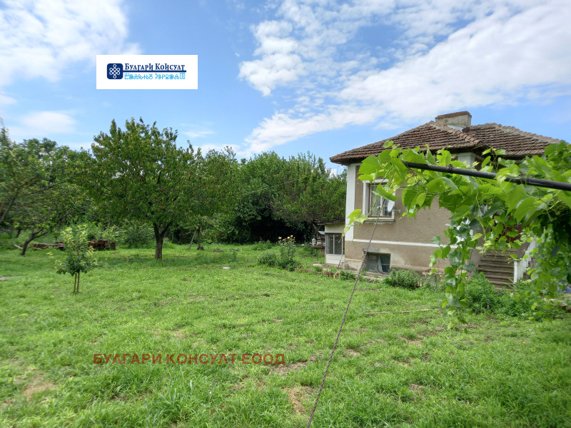 Продава КЪЩА в област Монтана, с. Сталийска махала - 50 кв.м / 16 500 € » 32 271.20 лв., БУЛГАРИ КОНСУЛТ ЕООД