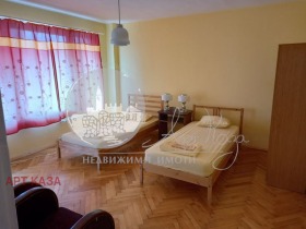 3+ camere da letto Kamenitsa 1, Plovdiv 5