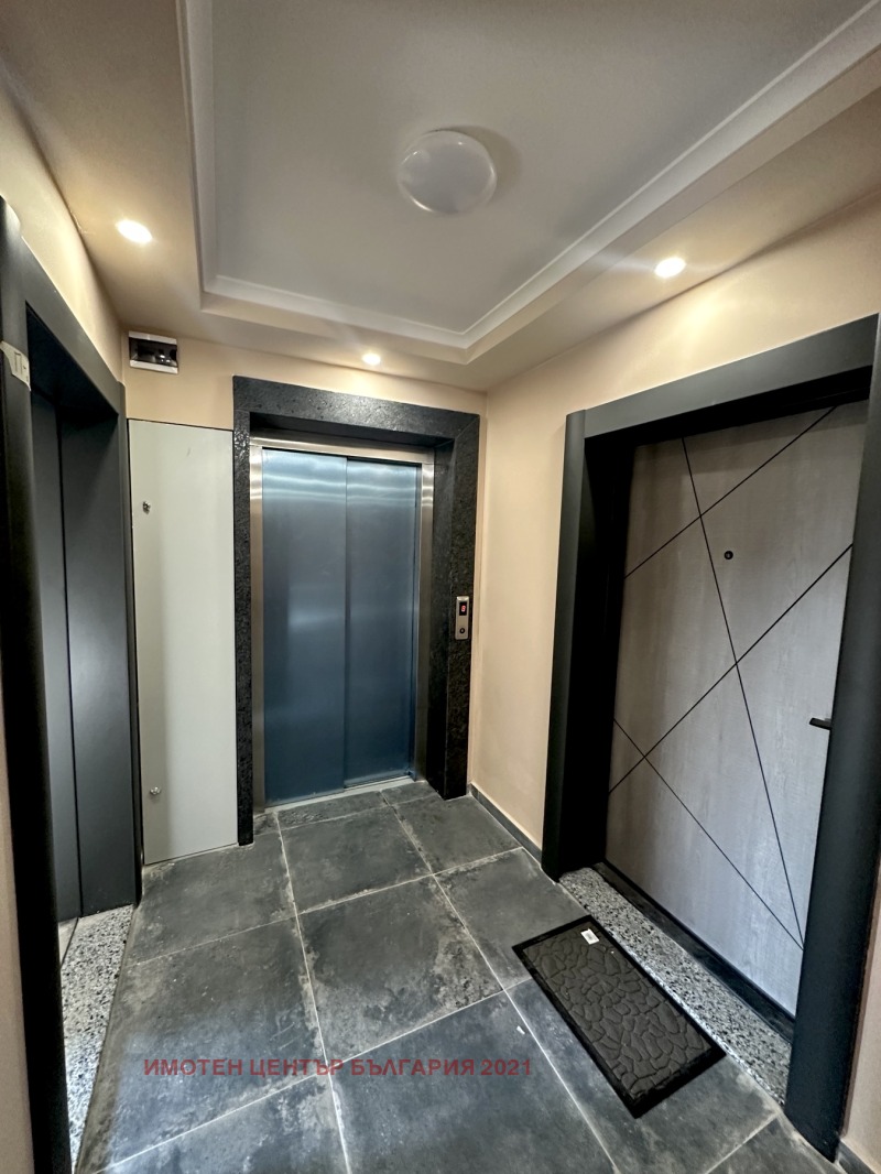 Продаја  1 спаваћа соба Софија , Врабница 1 , 77 м2 | 77964483
