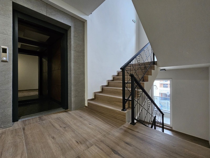 Продава 2-СТАЕН, гр. Пловдив, Остромила, снимка 9 - Апартаменти - 53493383