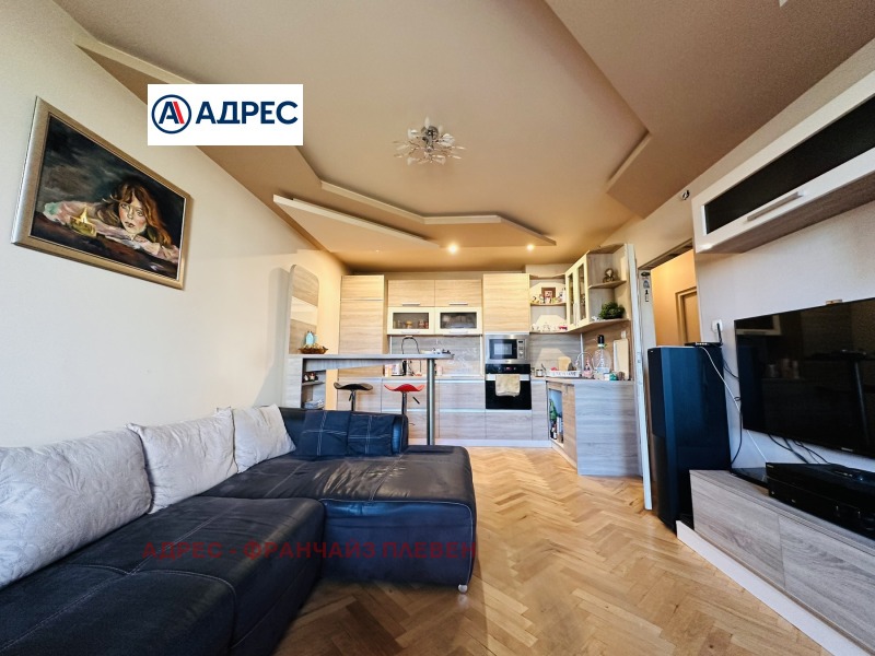 Продава 3-СТАЕН, гр. Плевен, Сторгозия, снимка 3 - Апартаменти - 52600267