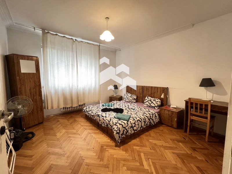 Продава 3-СТАЕН, гр. София, Център, снимка 4 - Апартаменти - 52549642