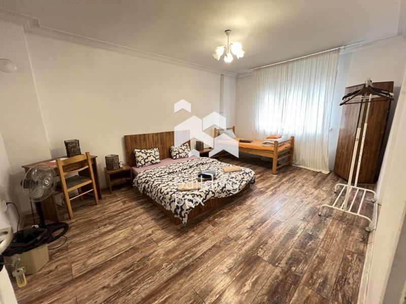 Продава 3-СТАЕН, гр. София, Център, снимка 3 - Апартаменти - 52549642